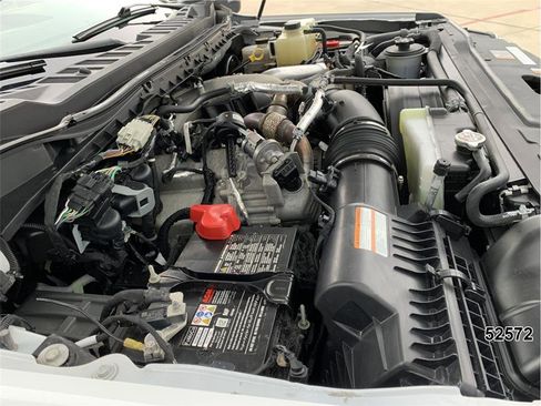 Used 2024 Ford F250 XL AWD/4WD image 14