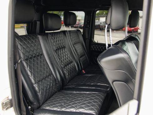 Used 2015 Mercedes-Benz G 63 AMG 4MATIC image 30