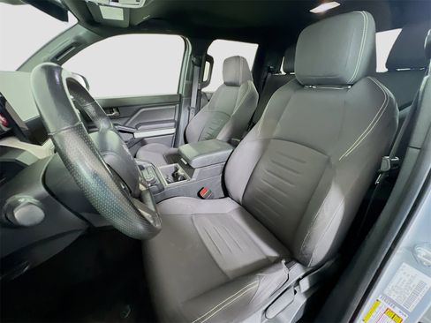 Used 2024 Toyota Tacoma TRD Off-Road image 11