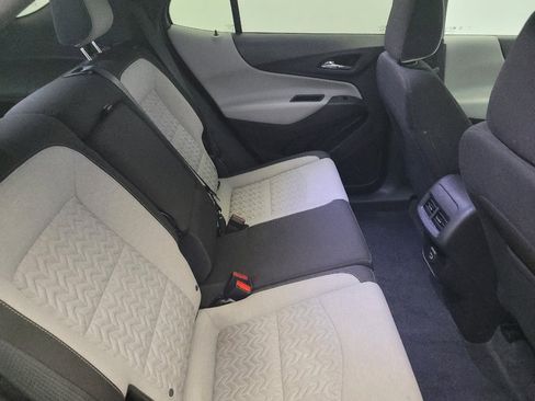 Used 2024 Chevrolet Equinox LT image 19