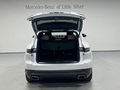 Used 2023 Porsche Cayenne image 5