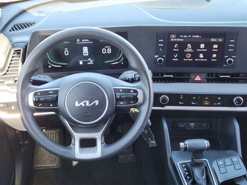 Certified 2024 Kia Sportage LX image 25