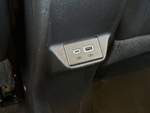 Used 2023 Chevrolet Bolt LT w/ Infotainment Package FWD image 39
