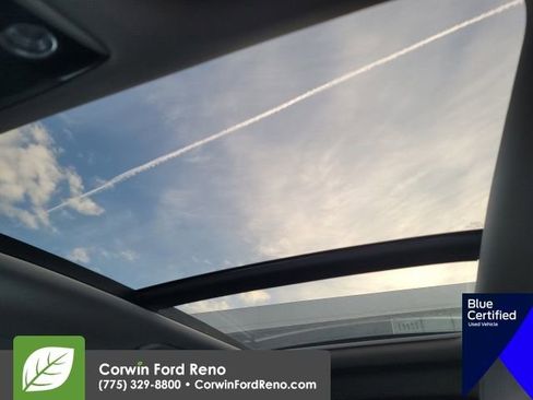 Used 2024 Kia Sorento S w/ Panoramic Sunroof Package image 19