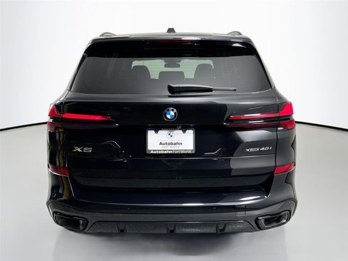 New 2026 BMW X5 xDrive40i w/ M Sport Package AWD/4WD image 6