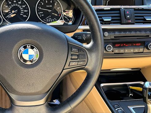Used 2013 BMW 328i xDrive Sedan AWD/4WD image 25