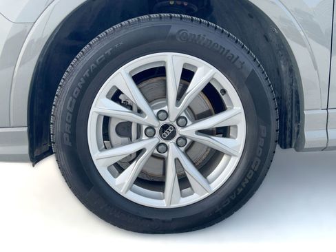 Certified 2025 Audi Q3 2.0T Premium Plus w/ Premium Plus Package image 12