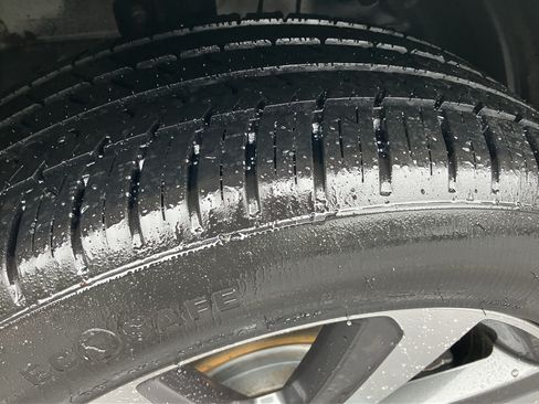 Certified 2023 Honda Pilot Elite image 12