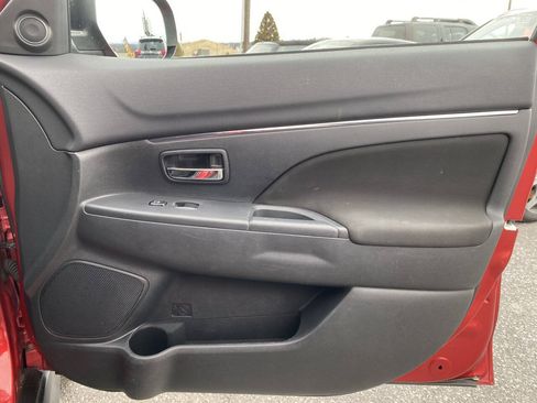 Used 2019 Mitsubishi Outlander Sport LE FWD image 16