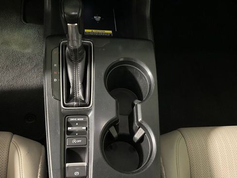Used 2023 Honda Civic Touring image 31
