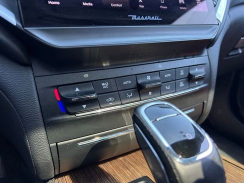 Used 2023 Maserati Ghibli GT image 45