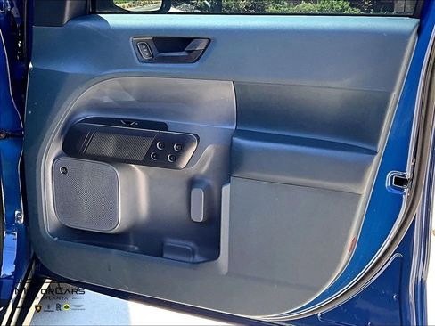 Used 2023 Ford Maverick Lariat w/ Lariat Luxury Package FWD image 23