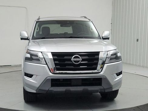 Used 2022 Nissan Armada SL AWD/4WD image 2