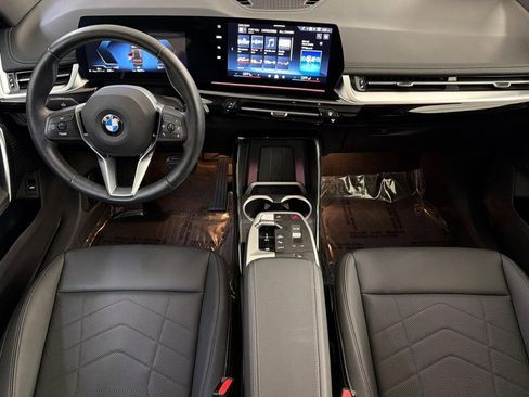 Used 2025 BMW X1 xDrive28i w/ Convenience Package AWD/4WD image 18