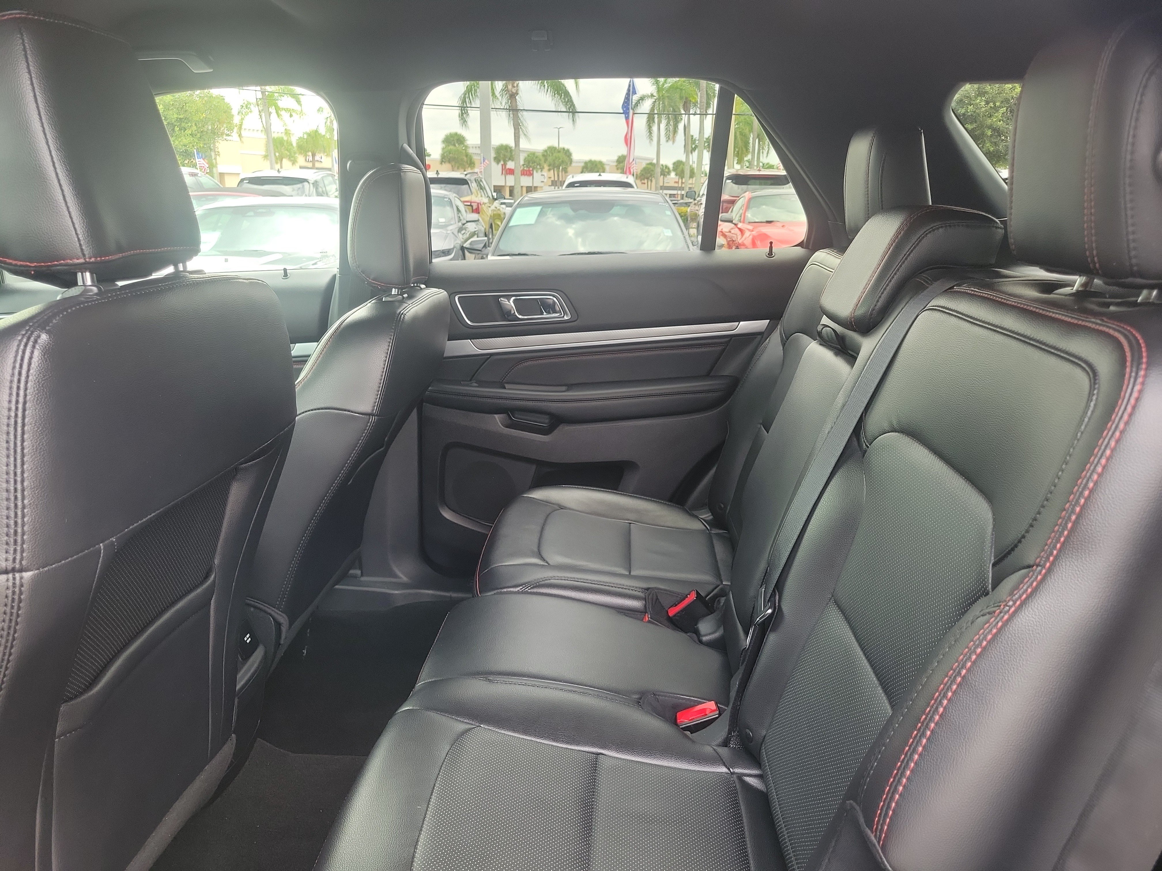 Used 2019 Ford Explorer Sport w/ Equipment Group 401A AWD/4WD image 15