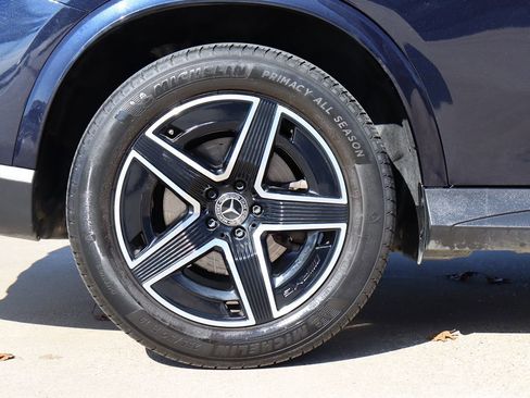 Used 2024 Mercedes-Benz GLC 300 4MATIC w/ AMG Line image 49