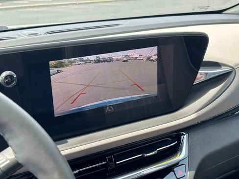 Used 2025 Buick Envista Avenir FWD image 38