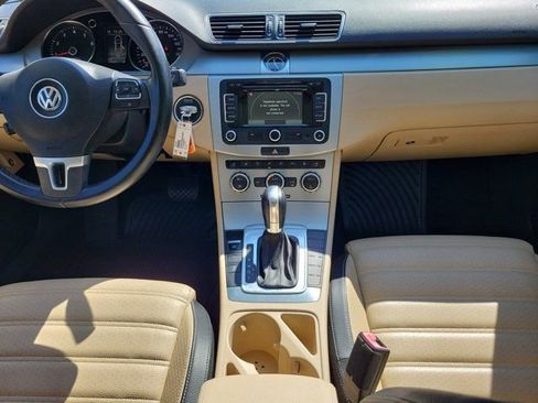 Used 2013 Volkswagen CC Lux image 5