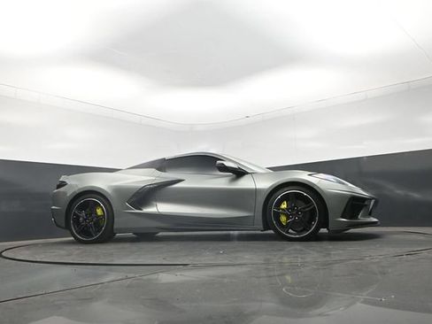 Used 2022 Chevrolet Corvette Stingray Premium Conv w/ 3LT RWD image 27