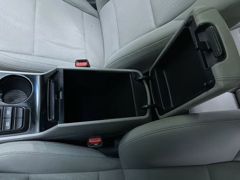 Used 2019 Hyundai Tucson SE image 25