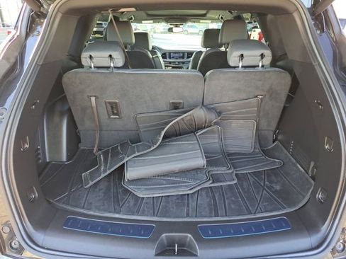 Used 2023 Buick Enclave Essence w/ Experience Buick Package image 5