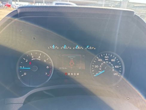 Used 2018 Ford F150 XLT w/ Equipment Group 302A Luxury image 9