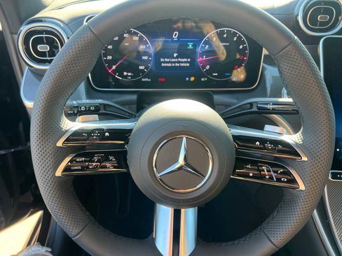 New 2026 Mercedes-Benz GLC 300 image 16