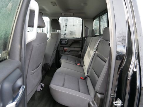 Used 2017 GMC Sierra 1500 SLE w/ SLE Value Package image 13