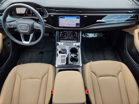Used 2023 Audi Q8 Premium Plus AWD/4WD image 28
