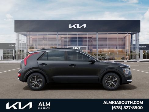 New 2026 Kia Niro LX FWD image 7