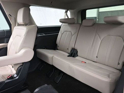 Certified 2022 Ford Expedition Max Limited image 30