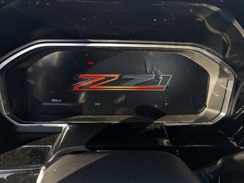 New 2026 Chevrolet Silverado 1500 RST w/ Z71 Off-Road Package image 2