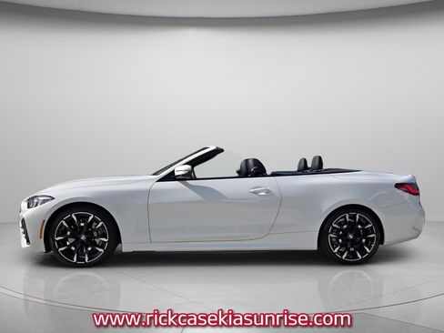 Used 2026 BMW 430i Convertible RWD image 3