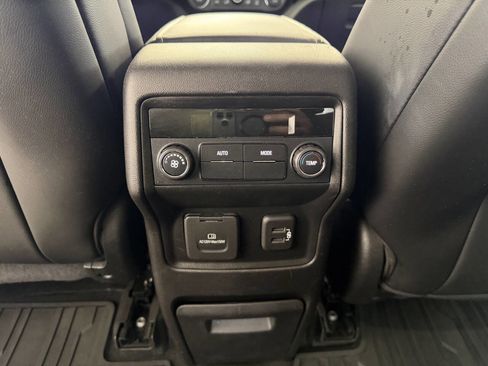 Used 2019 GMC Acadia SLT AWD/4WD image 24