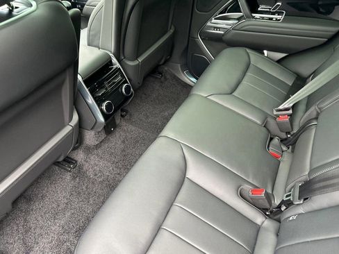 New 2026 Land Rover Range Rover SE AWD/4WD image 24