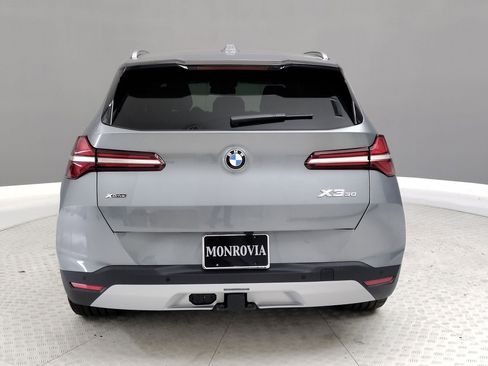 Used 2026 BMW X3 xDrive30i w/ Convenience Package AWD/4WD image 7