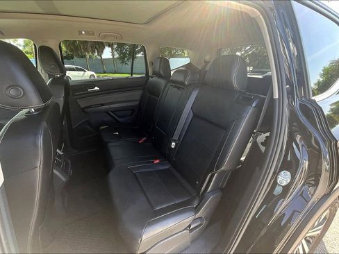 Certified 2023 Volkswagen Atlas SEL AWD/4WD image 16