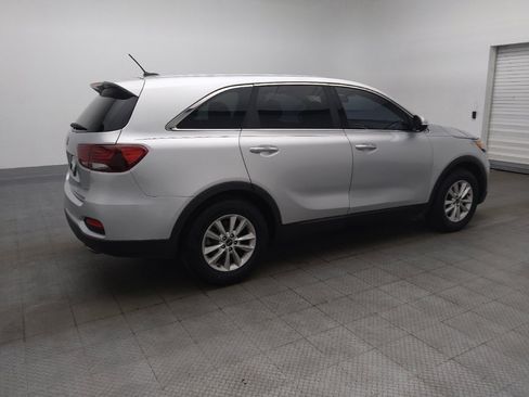 Used 2019 Kia Sorento L FWD image 10