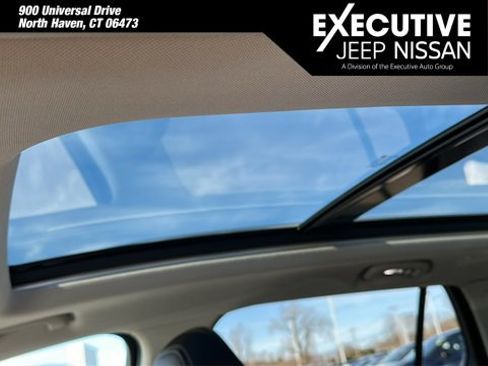 Used 2022 GMC Terrain Denali image 11