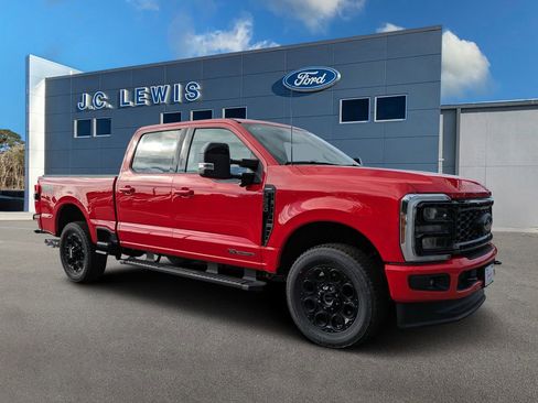 New 2026 Ford F250 Lariat w/ Black Appearance Package image 1