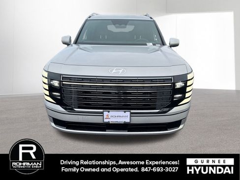 Used 2026 Hyundai Palisade Calligraphy AWD/4WD image 3