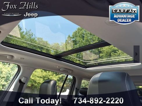 Used 2024 Jeep Grand Cherokee Limited 4xe AWD/4WD image 16