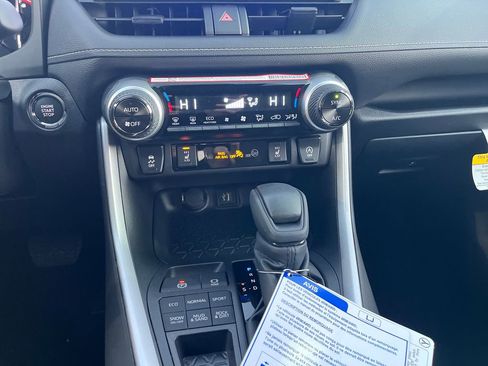 New 2025 Toyota RAV4 XLE image 18