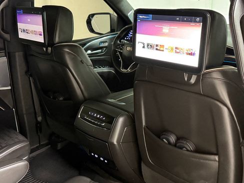 Used 2024 Cadillac Escalade V w/ LPO, ONYX Package AWD/4WD image 35