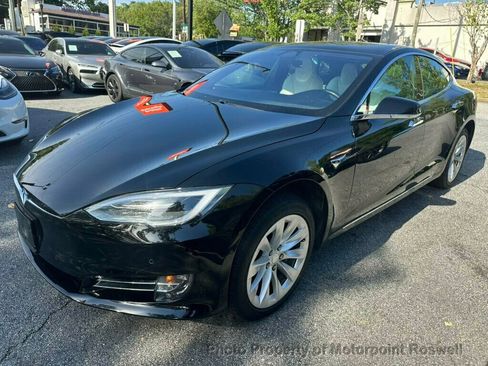Used 2019 Tesla Model S 100D AWD/4WD image 18