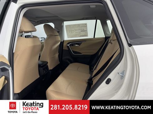New 2025 Toyota RAV4 XLE image 6