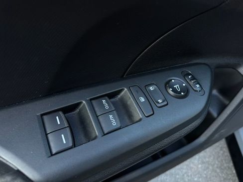 Used 2019 Honda Civic Sport image 13