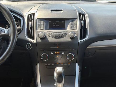 Used 2017 Ford Edge SEL FWD image 12