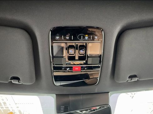 Used 2025 Hyundai Santa Fe Limited image 39