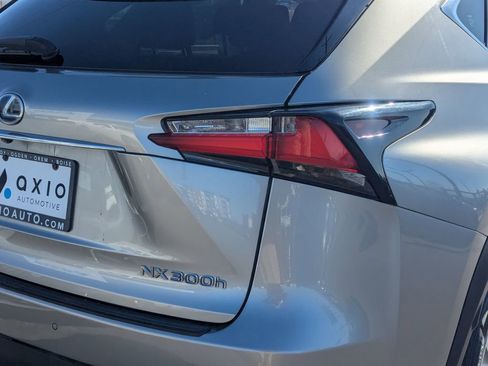 Used 2017 Lexus NX 300h AWD image 5
